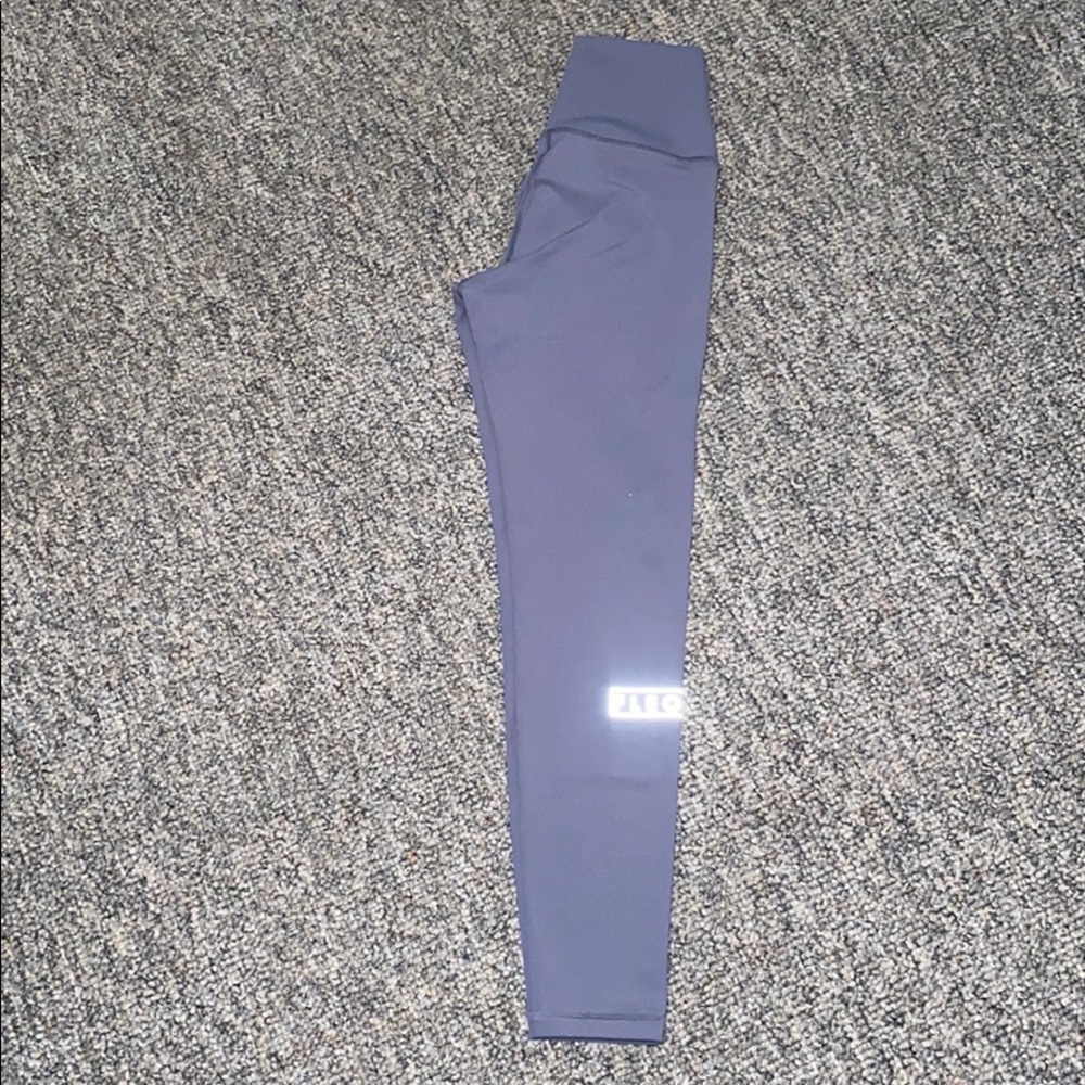 Fleo Silky Silk Leggings